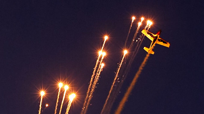 Feuerwerk und Flushow beim Hessentag 2010