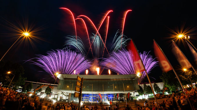 Imposantes Feuerwerk zum Abschied der Rhein-Main-Hallen