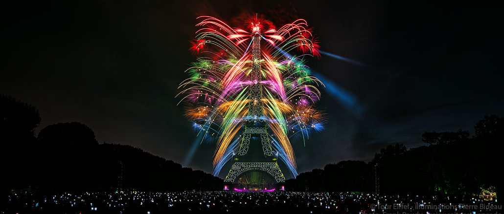 2017-07-14 Eiffel Tower Fireworks Paris