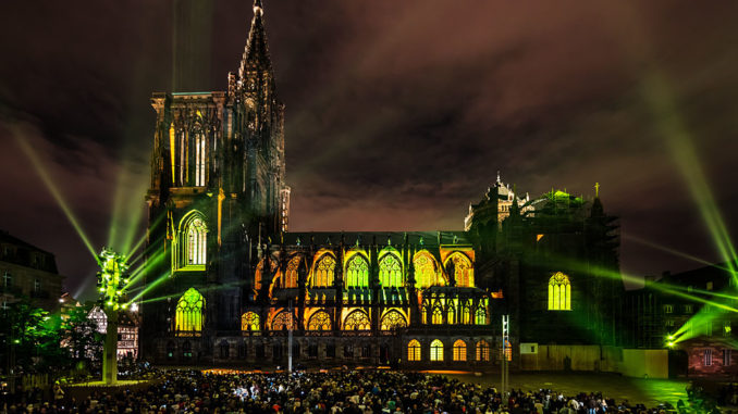 Lichtshow Strassburg Muenster