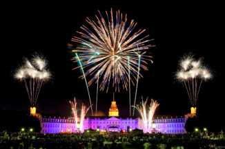 Feuerwerk Schloss in Flammen Karlsruhe