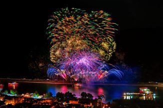 Feuerwerk NIGHT OF THE STARS bei Rhein in Flammen - Oberwesel