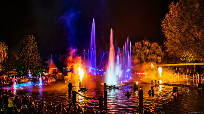 Wassershow Hellfire Fountains im Europa-Park