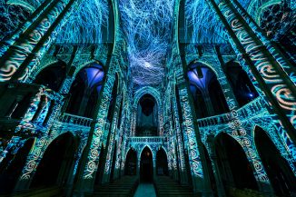 GENESIS Lichtshow Johanneskirche Stuttgart 360-Grad-Projektionen