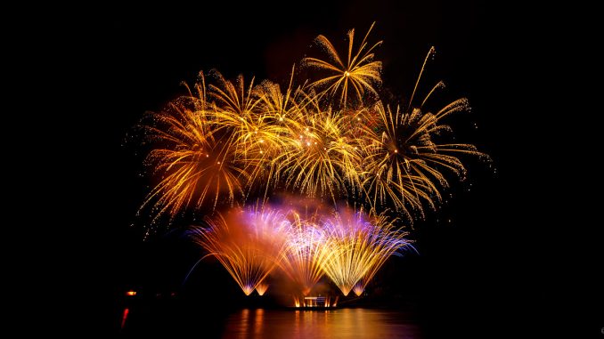 Rhein in flammen Oberwesel 2025 Feuerwerk Symphony-Sparks