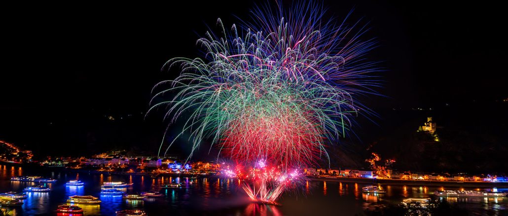 Sankt Goar feiert 145 Jahre Rhein in Flammen mit großem Jubiläumsfeuerwerk