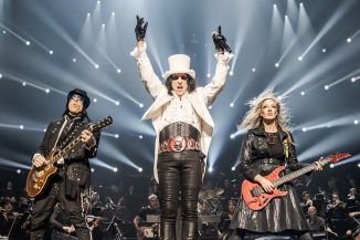 Ausverkaufte Premiere der Night of the Proms 2025 in Mannheim mit Alice Cooper
