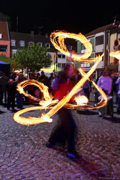 Feurige Show beim Blumen- und Kulturfestival Chrysanthema in Lahr