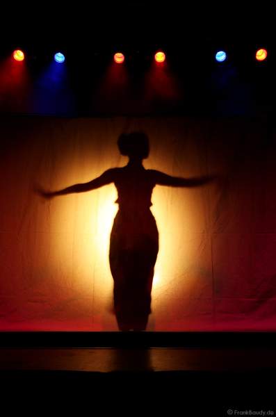 Premiere der Show INDIAN FIRE im Frankfurter Hof (Mainz) von firedancer