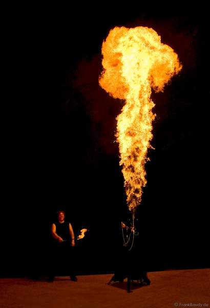 Feuershow und Illumination von Sam & more für eine Firmenfeier