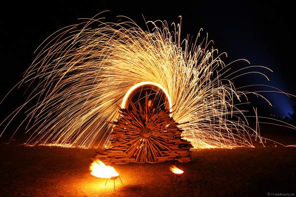 Feuershow mit den firedancer bei der Extraschicht 2007