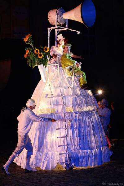 Theater Titanick mit ihrer Inszenierung Quadratwurzel anlässlich der 400 Jahre Feier Mannheim