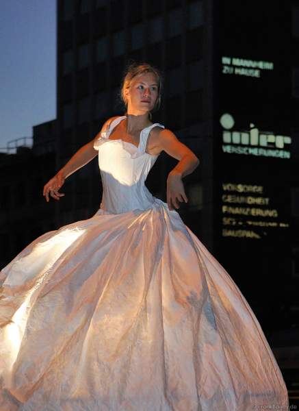 Theater Titanick mit ihrer Inszenierung Quadratwurzel anlässlich der 400 Jahre Feier Mannheim