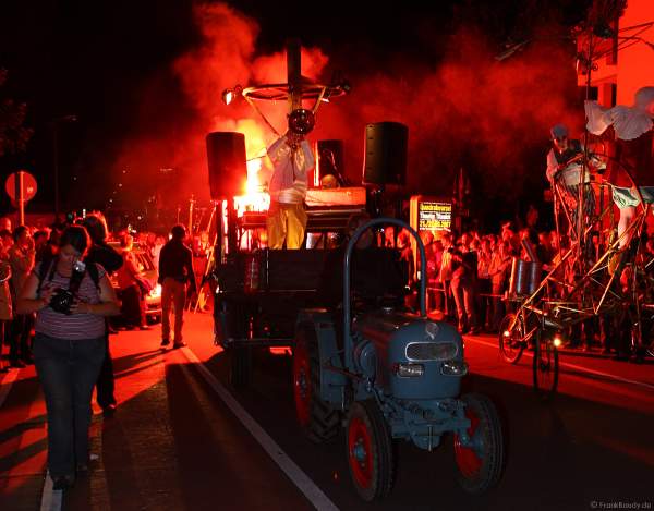 Theater Titanick mit ihrer Inszenierung Quadratwurzel anlässlich der 400 Jahre Feier Mannheim