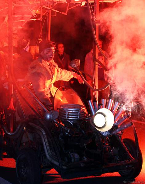 Theater Titanick mit ihrer Inszenierung Quadratwurzel anlässlich der 400 Jahre Feier Mannheim