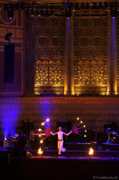 Feuershow der firedancer bei der World of Events Night 2008 im Kurhaus Wiesbaden