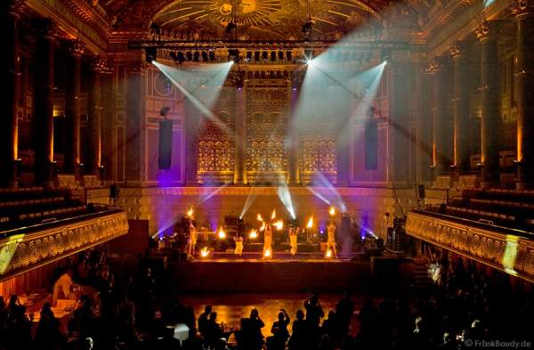 Feuershow der firedancer bei der World of Events Night 2008 im Kurhaus Wiesbaden