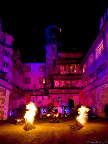 Feuershow von Gloryfire - Schloss Langenburg