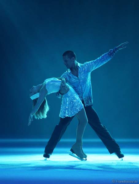 Holiday on Ice - Elements bei der Stadtpremiere SAP Arena in Mannheim 2008