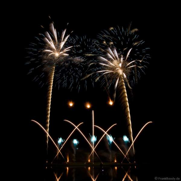 Feuerwerk bei Rhein in Flammen 2008 - Bonn