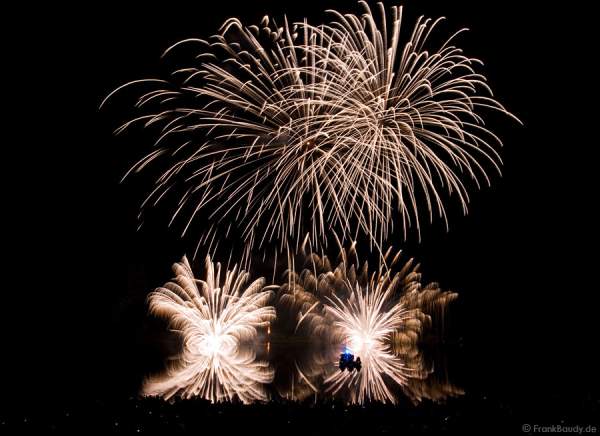 Feuerwerk bei Rhein in Flammen 2008 - Bonn
