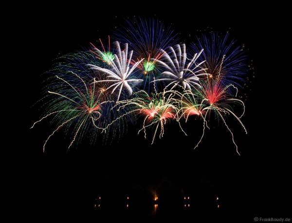 Feuerwerk bei Rhein in Flammen 2008 - Bonn