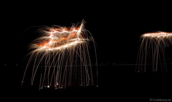 Nachtflugprogramm beim Drachenfest Rodgau 2008 - Drachen von René Maier
