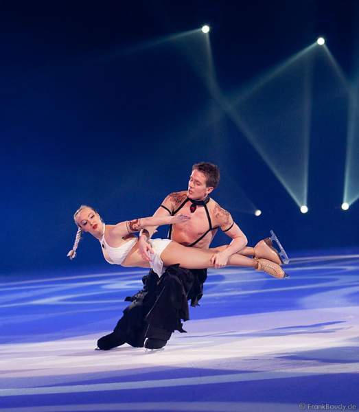 Michal Zych & Nina Ulanova bei Holiday on Ice - Energia