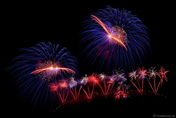 Feuerwerk bei der Sonnwendfeier Oensingen 2009