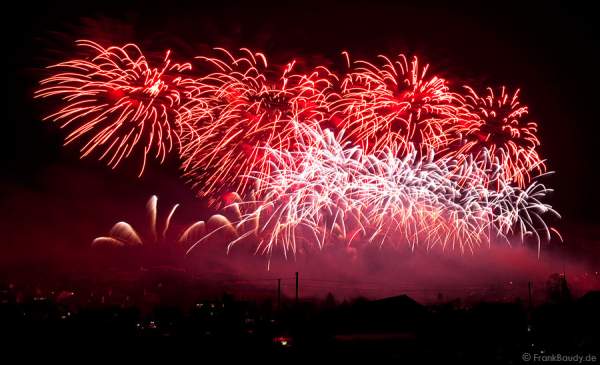 Feuerwerk bei der Sonnwendfeier Oensingen 2009