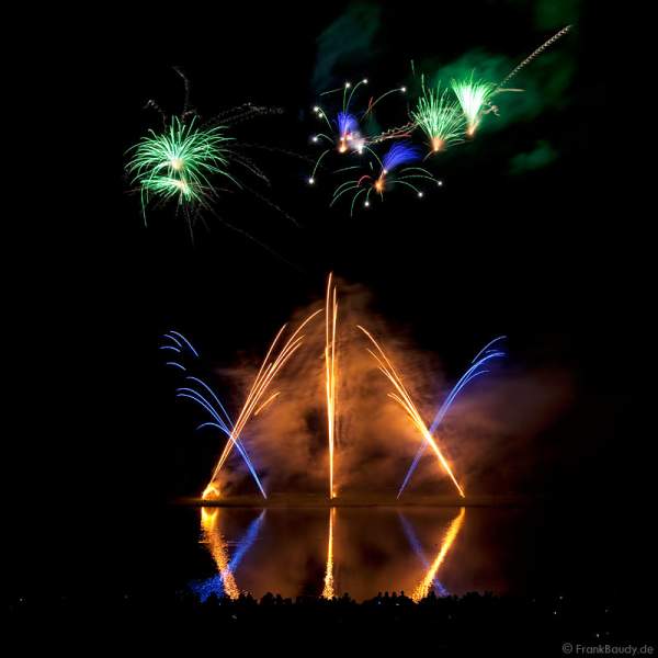 Feuerwerk bei Rhein in Flammen 2009 - Bonn