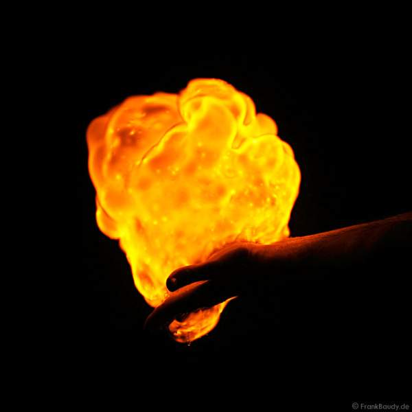 Gasexplosion in der Hand