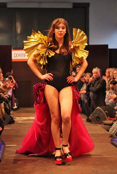 Modenschau LEUCHTSTOFF zur Luminale 2010