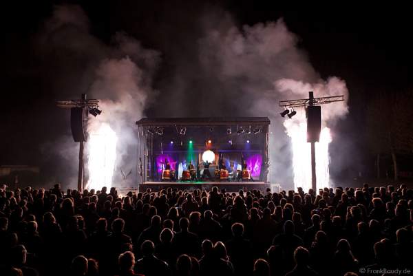 Feuershow Blazing Beats von Gloryfire und Wadokyo in Ieper