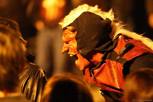 Feuershow Blazing Beats von Gloryfire und Wadokyo in Ieper