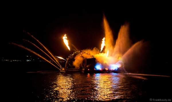 Das Seeungeheuer beim Züri Fäscht 2010