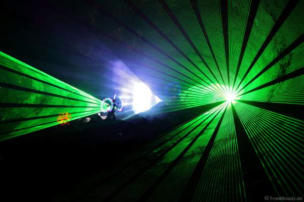 Lasereffekte bei Felsenmeer in Flammen 2010