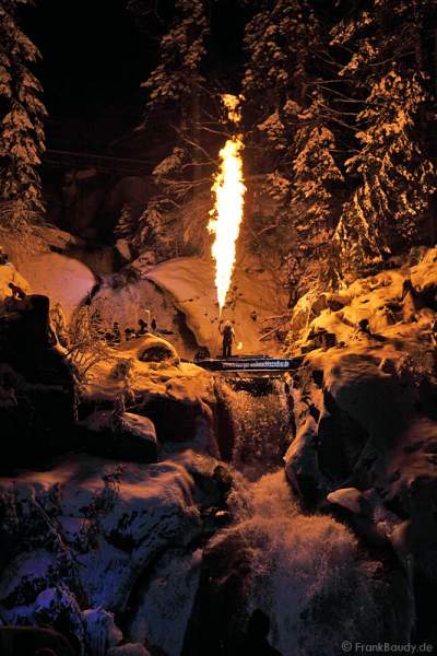 Triberger Weihnachtszauber 2010 Feuershow Hannes Schwarz