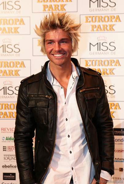 A17_IMG_1485-Jv01-01Rso