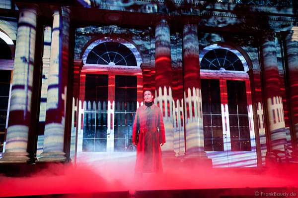 Thomas Borchert beim Preview des neuen Stage Entertainment Musicals REBECCA auf dem Schlossplatz in Stuttgart