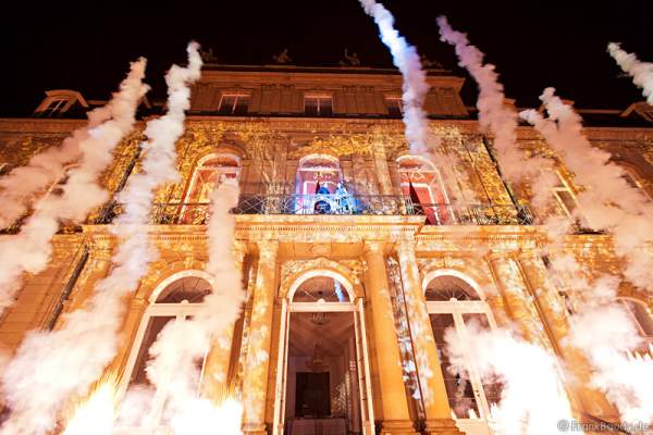 Brennendes Schloss Manderlay von Rebecca