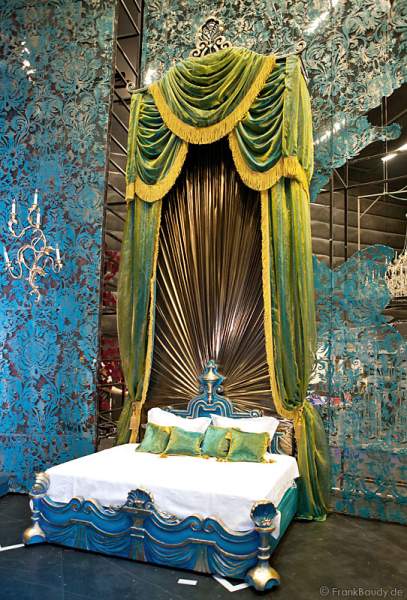 Bett beim Musical Rebecca