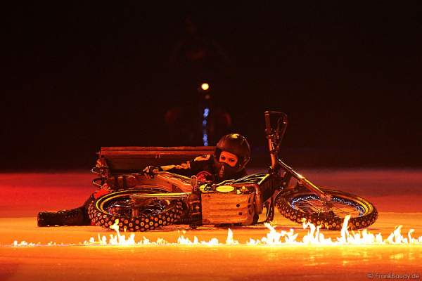 Holiday on Ice – SPEED