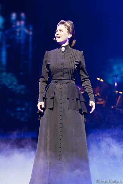 Pia Douwes in REBECCA bei Best of Musical Gala