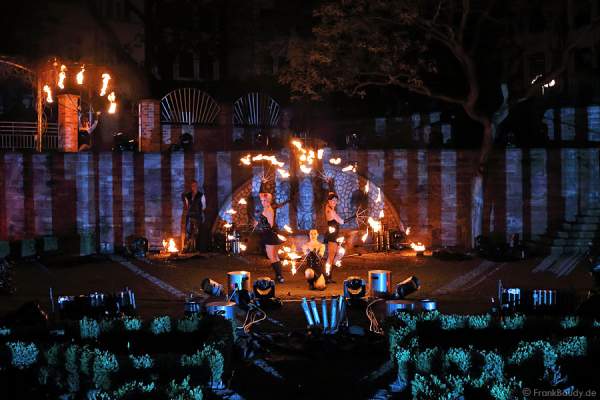 Feuershow Metamorphosis of Lights in Frankfurt zur Luminale 2012