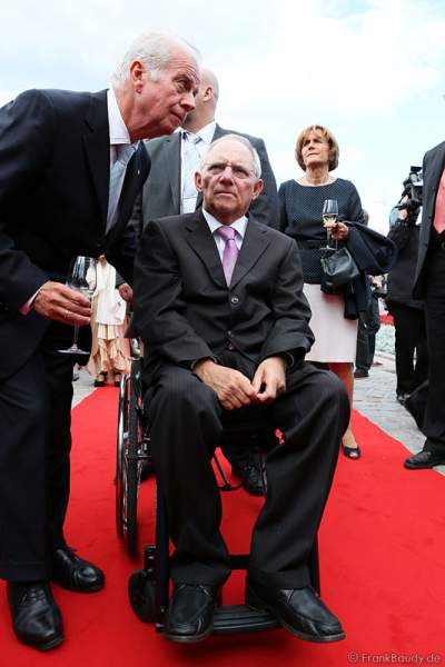 Dr. Wolfgang Schäuble bei der Eröffnung des neuen 4-Sterne Superior Hotels Bell Rock im Europa-Park am 12. Juli 2012