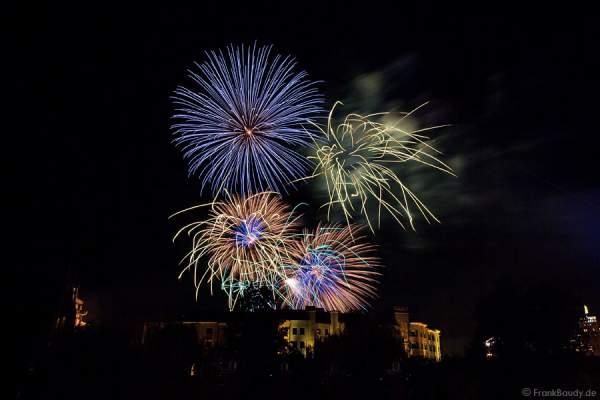 Feuerwerk bei der Eröffnung des neuen 4-Sterne Superior Hotels Bell Rock im Europa-Park