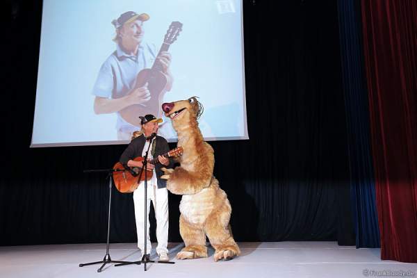 Otto Waalkes singt mit Sid