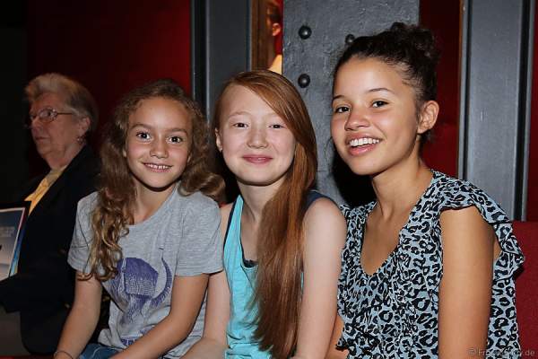 A13_IMG_5804-Jv01-01so