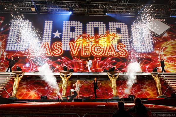 DJ BoBo Dancing Halloween